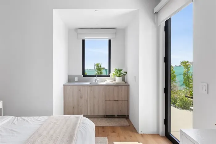 Custom-built in cabinets with refrigerated drawers for your Luxe experience