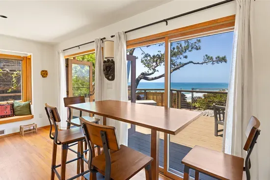Dine in on this high top table