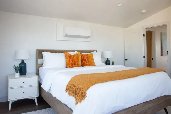 King bed/3rd Floor