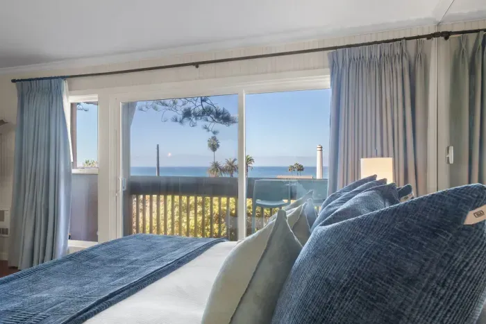Wake up to breathtaking ocean views