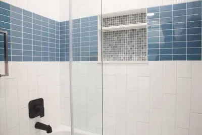 bathtub/shower