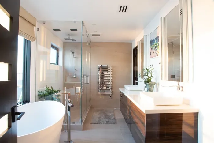 Primary En Suite Bathroom - Steam Shower