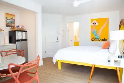 Queen bed