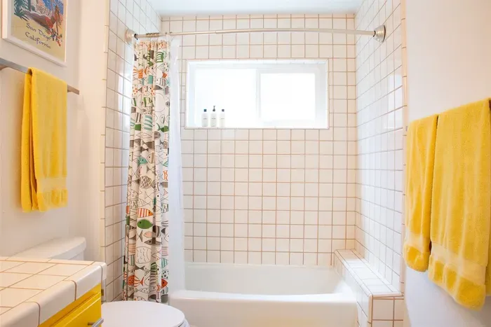 Bathtub/shower