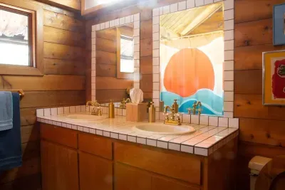 Full bathroom