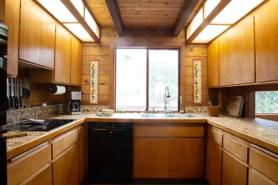 Fully stocked kitchen