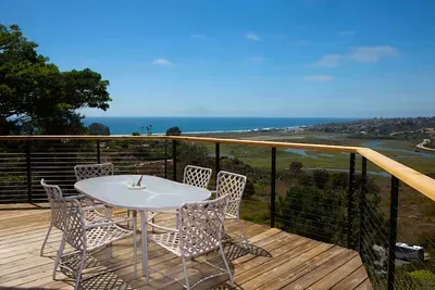 Lagoon and ocean views