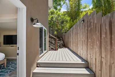 Exterior entrance to guest suite