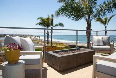 Welcome to Carlsbad Riviera