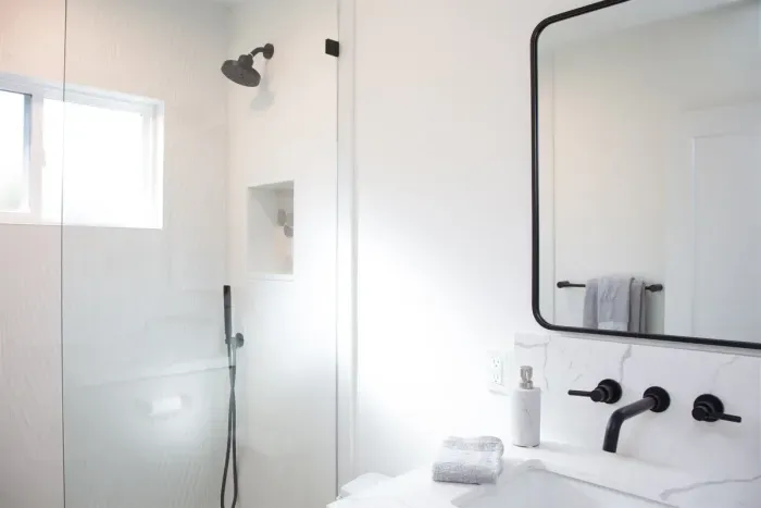 Full bathroom