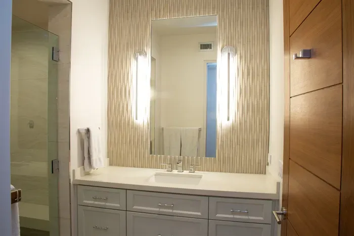 Downstairs full bathroom