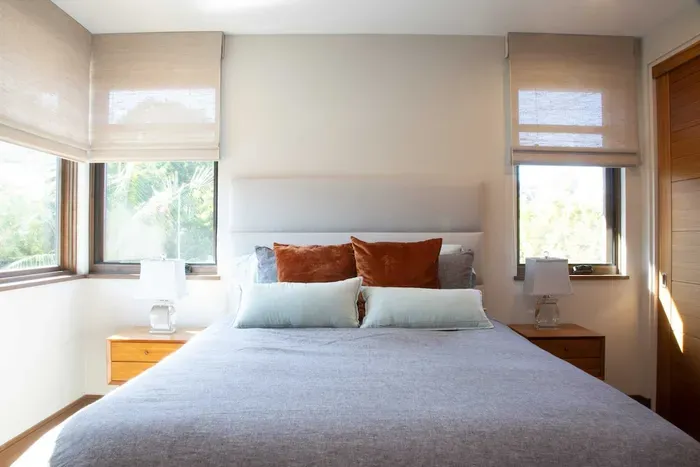 Guest Bedroom - Queen - top floor