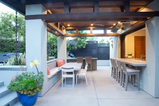 Outdoor Sitting Area