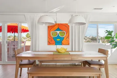 Dining room seats 8