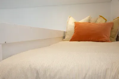 twin bunk