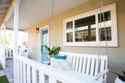 Cottage charmer