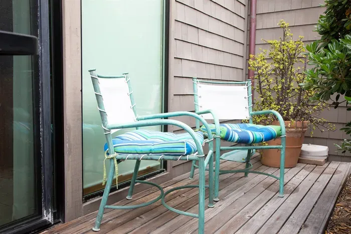 Chill on the side deck