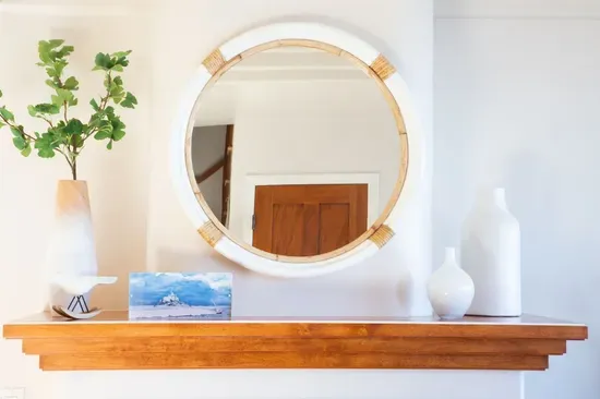 Charming beachy decor