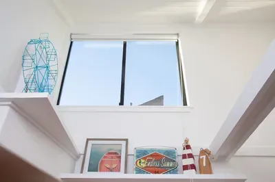 Tall vaulted ceilings