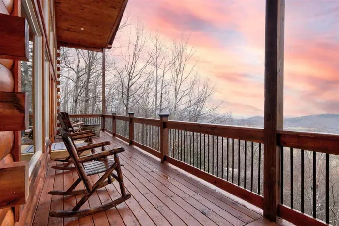 3634BuckeyeKnobWay_RoyalTreehouse - image 39 of 47
