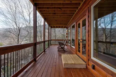 3634BuckeyeKnobWay_RoyalTreehouse - image 38 of 47