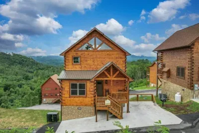 Starr Ridge Lodge - image 47 of 49