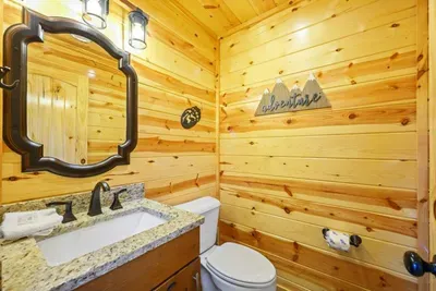 Starr Ridge Lodge - image 41 of 49