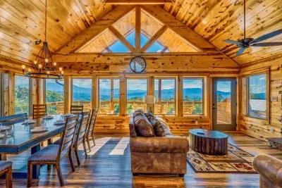 Starr Ridge Lodge