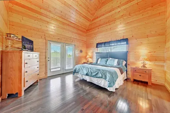 Nice tall ceilings for those who love open space