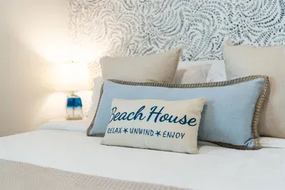 Kick back and relax in the spacious king bed while watching your favorite shows on the 42" TV