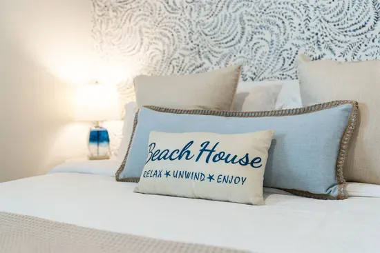 Kick back and relax in the spacious king bed while watching your favorite shows on the 42" TV