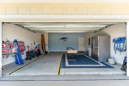You’ll find beach chairs, umbrellas, and a wagon waiting for you in the garage — everything you need for a fun, easy beach day!