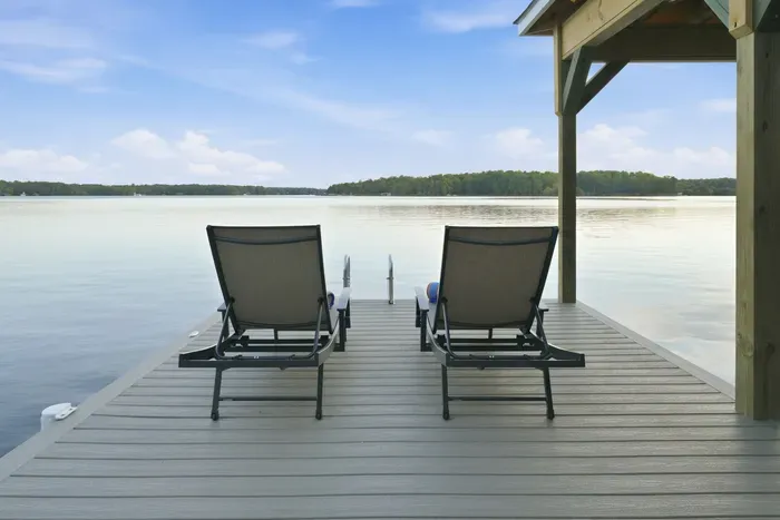 LUXE Lakefront 5BR Suites w/ Views, Beach, Dock,  - image 52 of 95