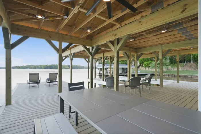 LUXE Lakefront 5BR Suites w/ Views, Beach, Dock,  - image 50 of 95
