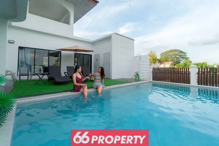 9 BR Villa near Central Mall. Family Friendly - image 4 of 188