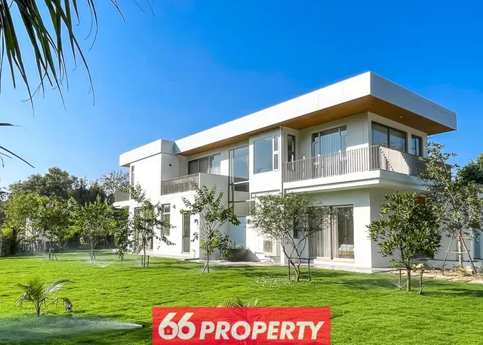 Pool Villa with Huge Garden, Kids Playground, Quiet Area - image 2 of 100