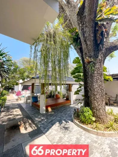 Twin Villas near Shopping Hub. Family Friendly - image 3 of 144