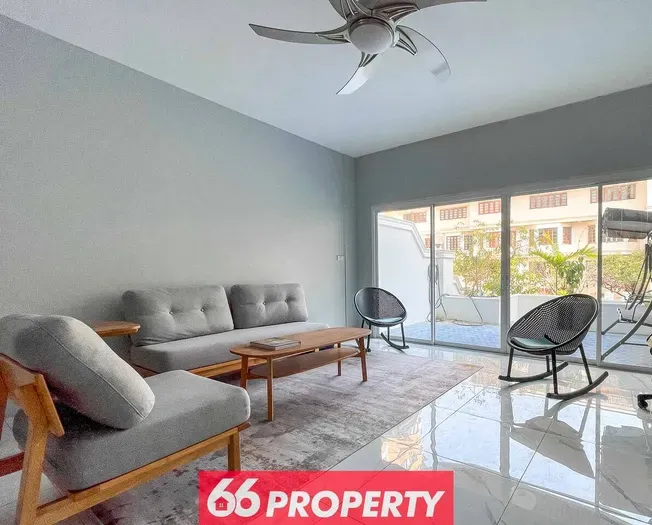 Poolside Townhouse in Nimman. Walk to Maya Mall. - image 3 of 108