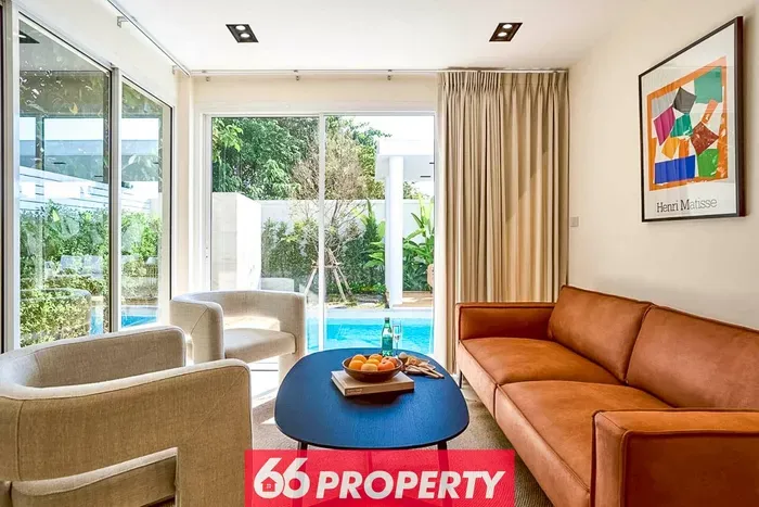 Stunning Villa w/ Outdoor dining spot. Quiet Area. - image 2 of 56