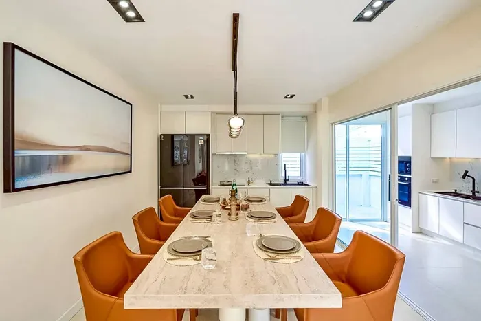 Stunning Villa w/ Outdoor dining spot. Quiet Area. - image 5 of 56