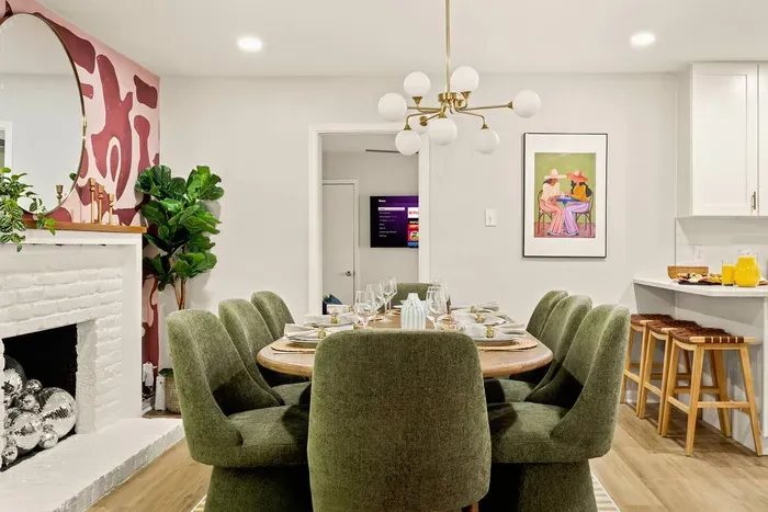 disco dining table (2 additional chairs available)