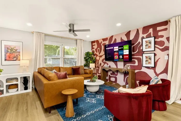 65-inch smart tv with streaming apps