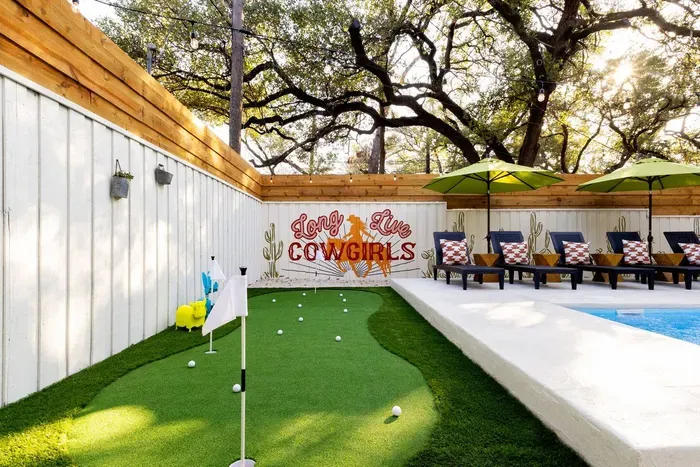 mini-golf green