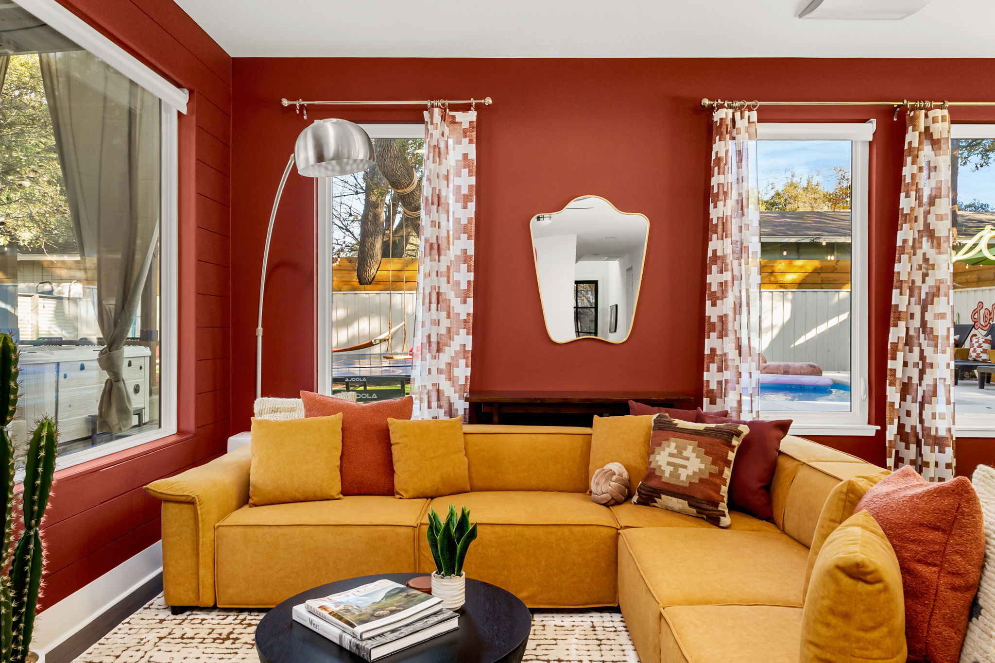 luxury vacation rental soco cowgirl in austin texas