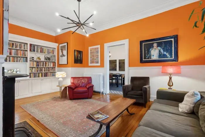 Living room 2 on the first floor.