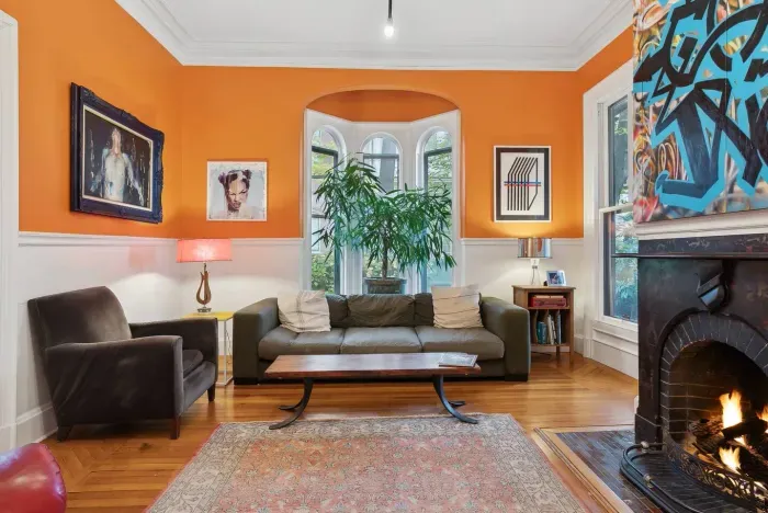 Living room 2 on the first floor.