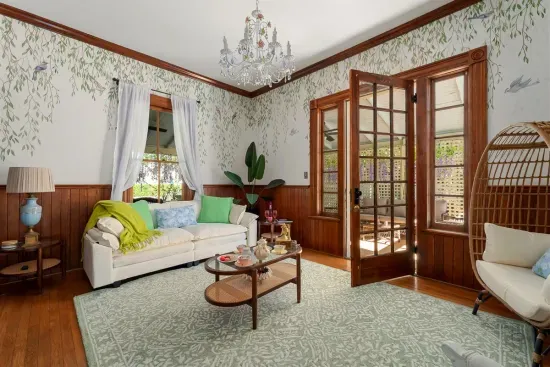 Ladies room - perfect spot to read a book or enjoy music.