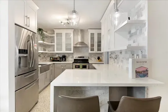 breakfast bar with open plan concept whilst your cook and entertain