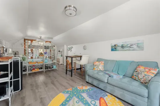 Cozy Studio with indoor dining table.