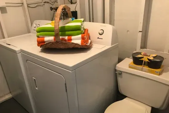 At the Carriage House you don't share with anyone-it is all fully equipped for you!